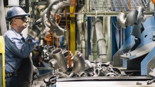 4 Myths of American Manufacturing