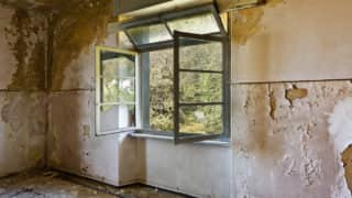 abandoned building, empty room with window