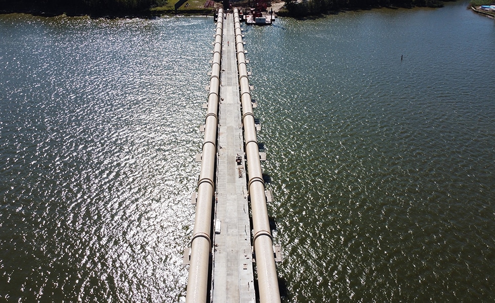 Transmission pipelines extending out onto Lake Houston