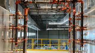 Victaulic Vibration Isolation Air Handling Unit (AHU) Drop installation at a Sweetwater Inc. warehouse